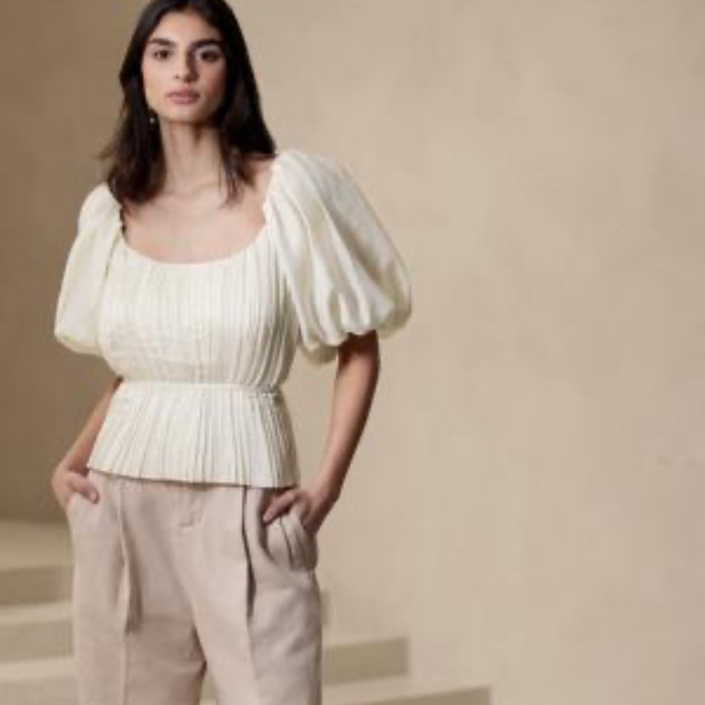 KALI PLEATED TOP Banana Republic pleated top